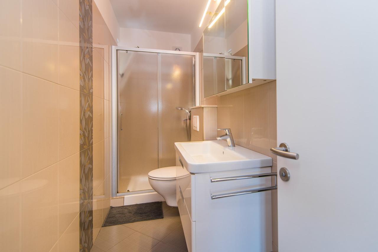 Apartment Lili Porec Luaran gambar